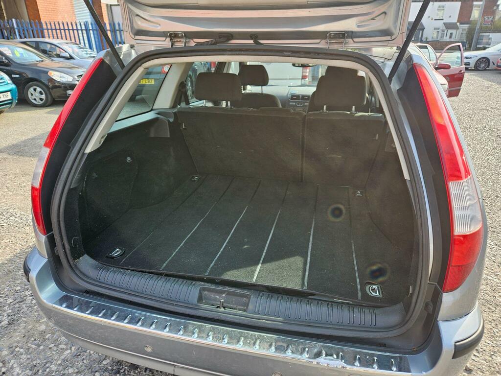 Ford Mondeo 1.8I Edge PF07KMK Silver #4