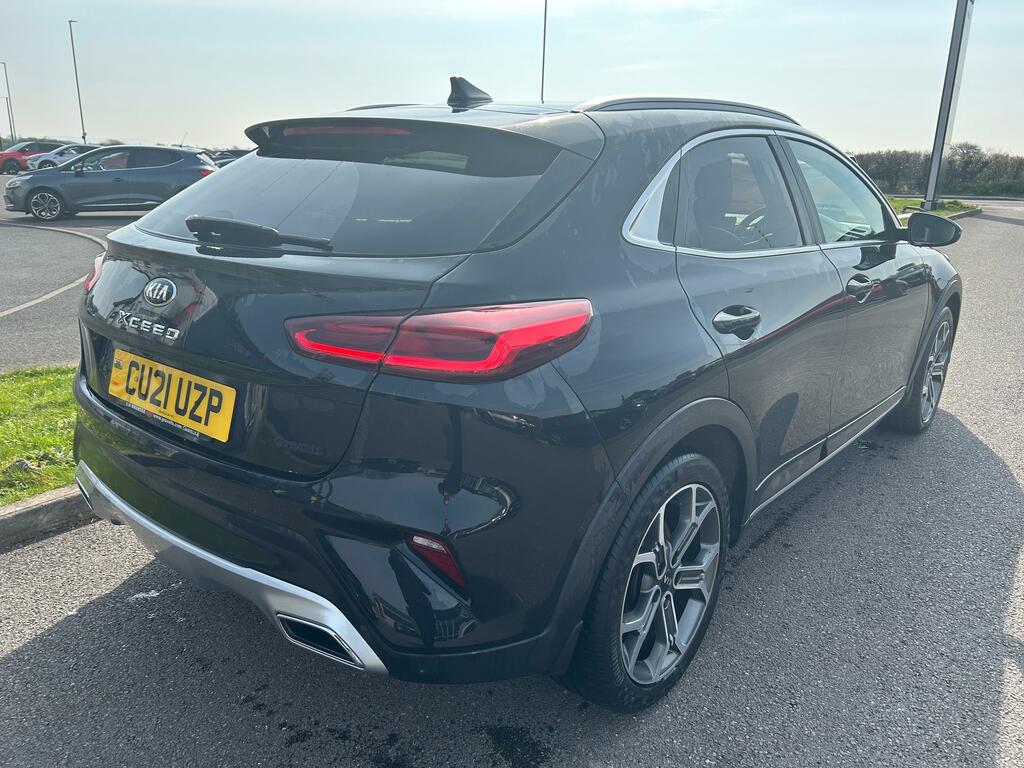 Kia Xceed 1.5 T-gdi 3 Suv Euro 6 Ss 15 CU21UZP Black #3