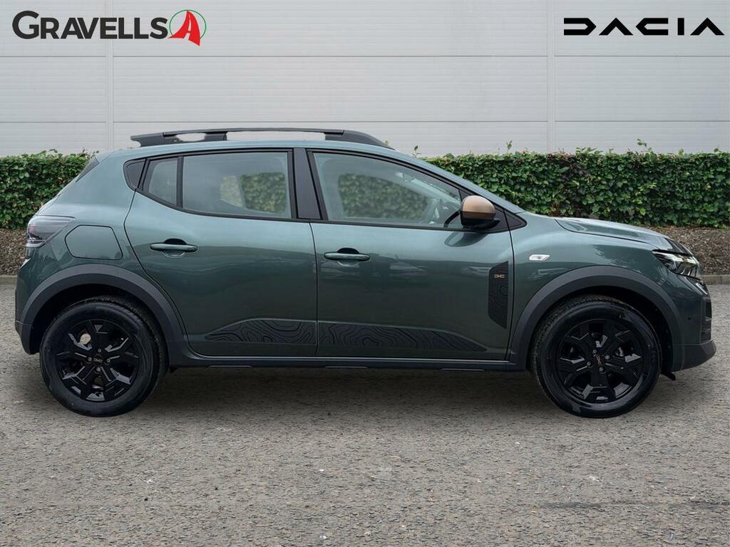 Dacia Sandero Stepway 1.0 Extreme Tce 110 Green #2