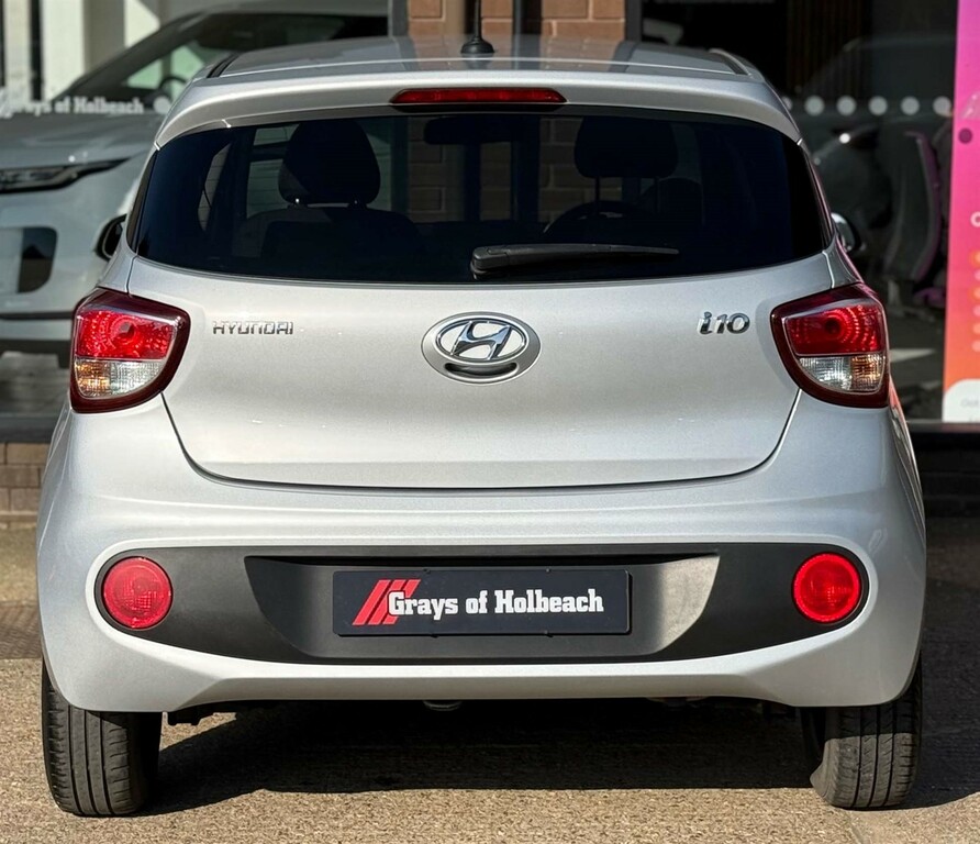 Hyundai I10 Premium EO67ZWZ  #6