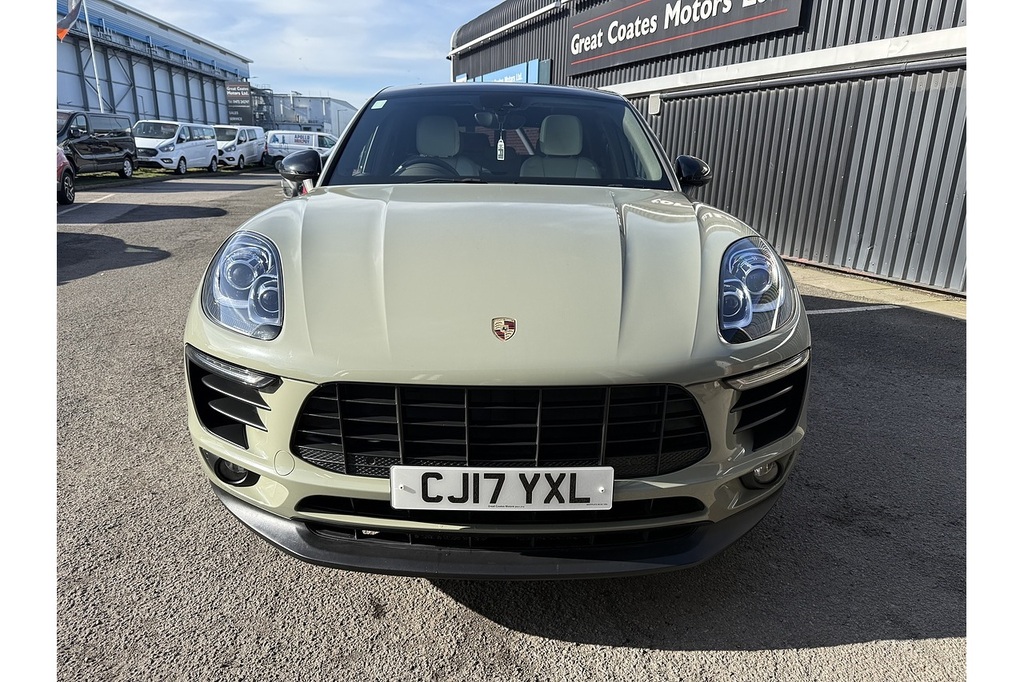 Porsche Macan Td V6 S U2062 CJ17YXL Green #2