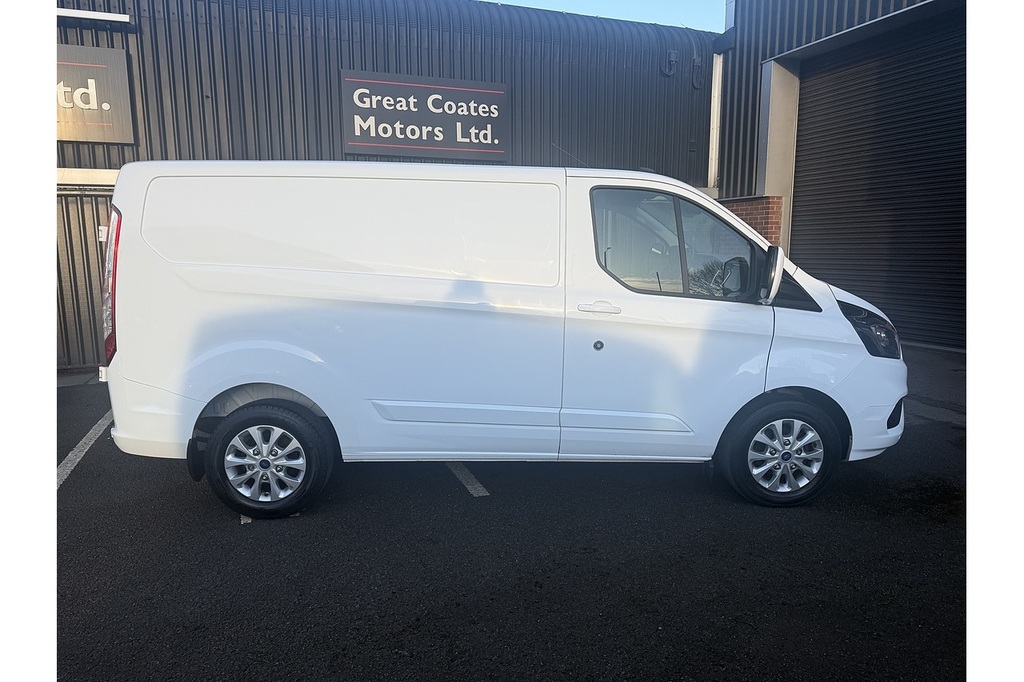 Ford Transit Custom 300 Ecoblue Limited U1980 Ulez MF22VGP White #2