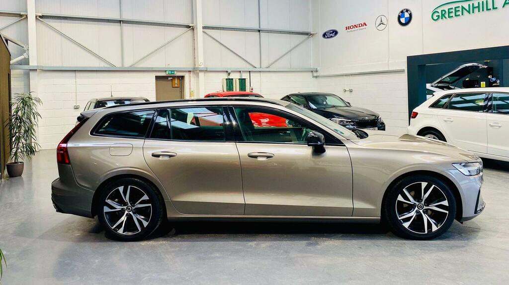 Volvo V60 Estate 2.0 D3 R-design Euro 6 Ss 201919 YJ19CTR Grey #5