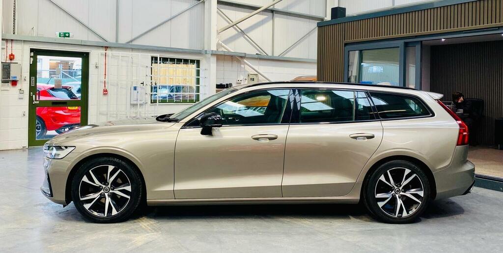 Volvo V60 Estate 2.0 D3 R-design Euro 6 Ss 201919 Grey
