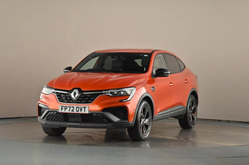 Renault Arkana Estate 1.6 E-tech Hybrid 145 R Orange