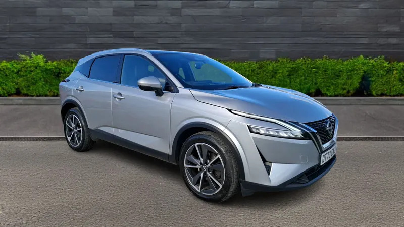 Nissan Qashqai 1.3 Dig-t Mh 158 Tekna Xtr Silver