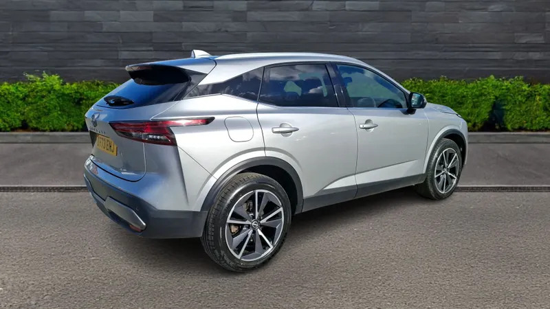 Nissan Qashqai 1.3 Dig-t Mh 158 Tekna Xtr DT73ENJ Silver #3