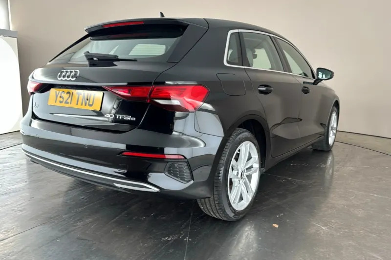 Audi A3 Sportback 40 Tfsi E Sport Black #6
