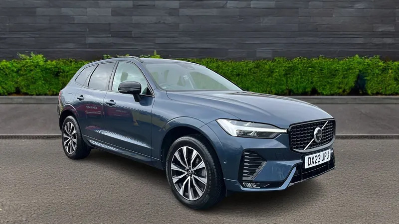 Volvo XC60 2.0 B4d Plus Dark Awd Gear Blue