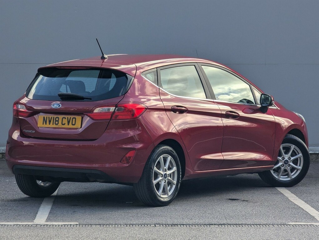 Ford Fiesta 1.1 Ti-vct Zetec Euro 6 Ss NV18CVO Red #3