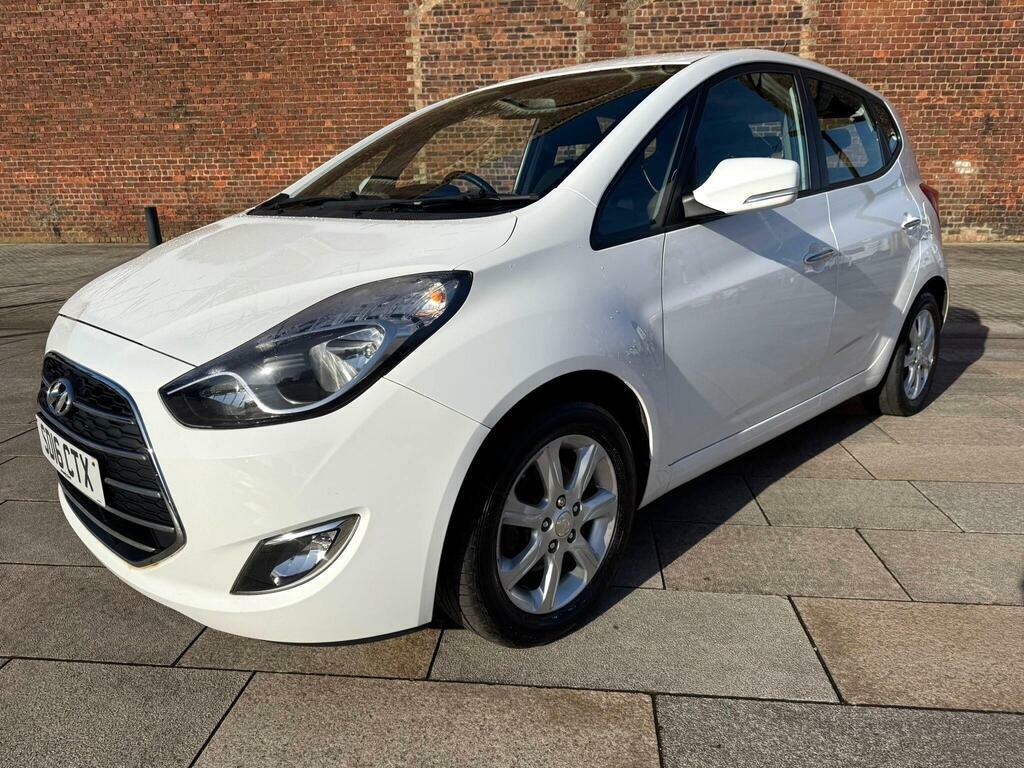 Hyundai Ix20 1.4 Blue Drive Se Euro 6 S S White #2