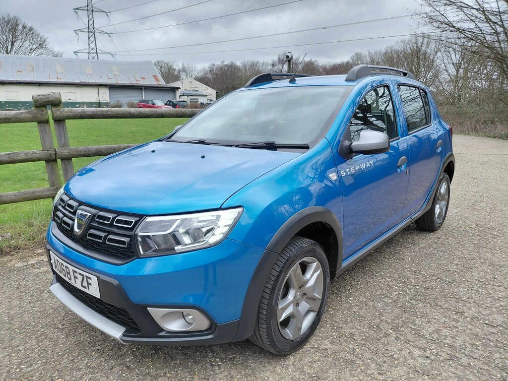 Dacia Sandero Stepway 0.9 Stepway Comfort Tce 90 Super Example 2018 AO68FZF Blue #4