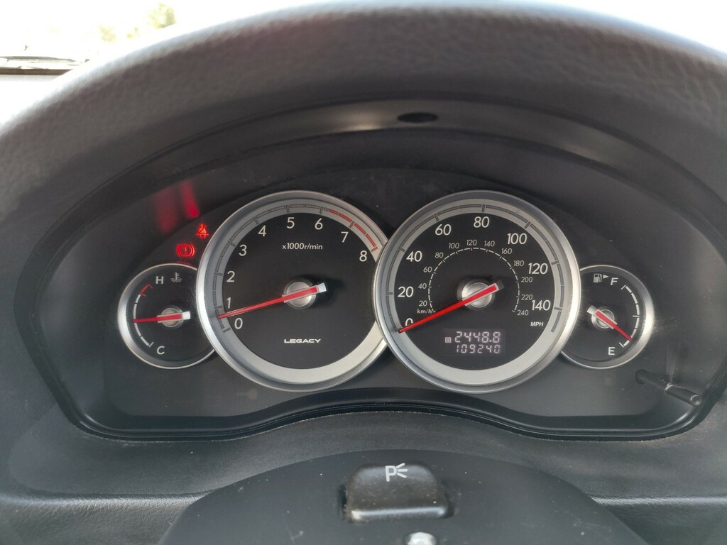 Subaru Legacy  Silver #19