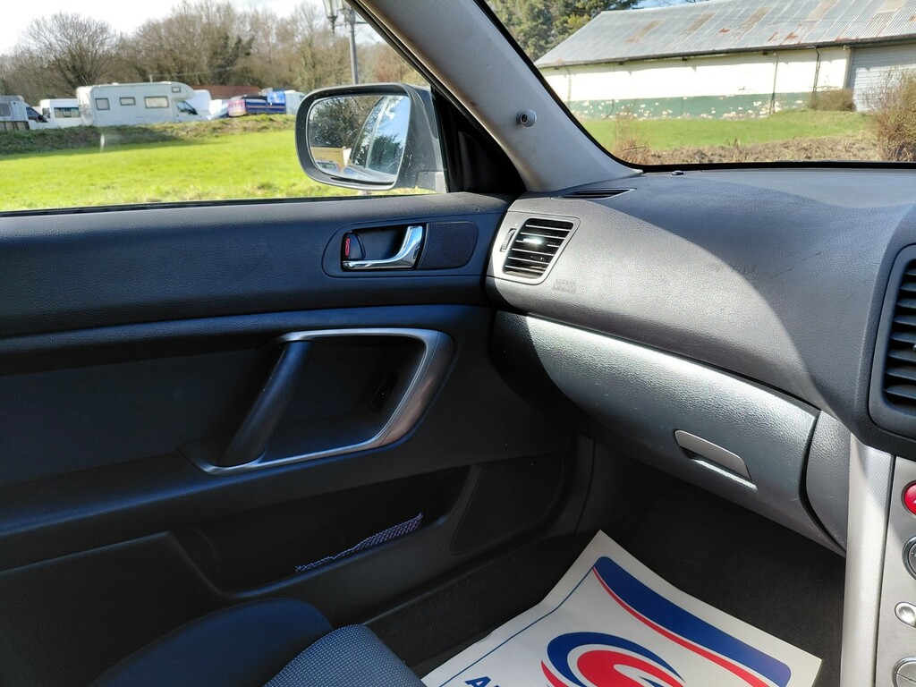 Subaru Legacy  Silver #17