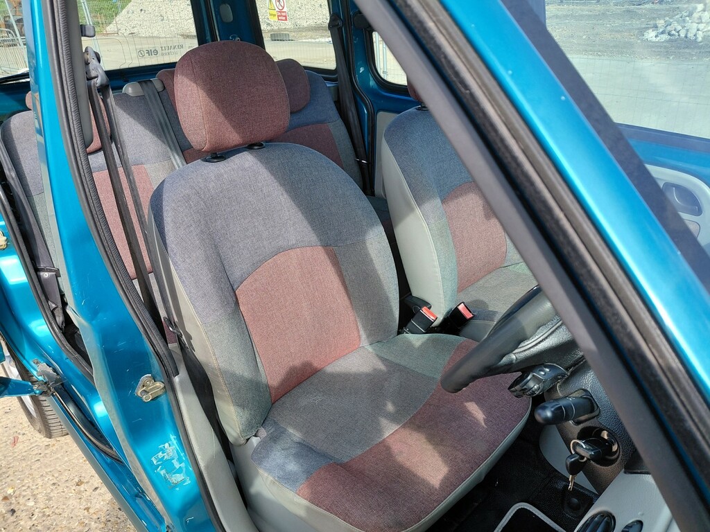 Renault Kangoo 2002 02 Authentique Blue #14