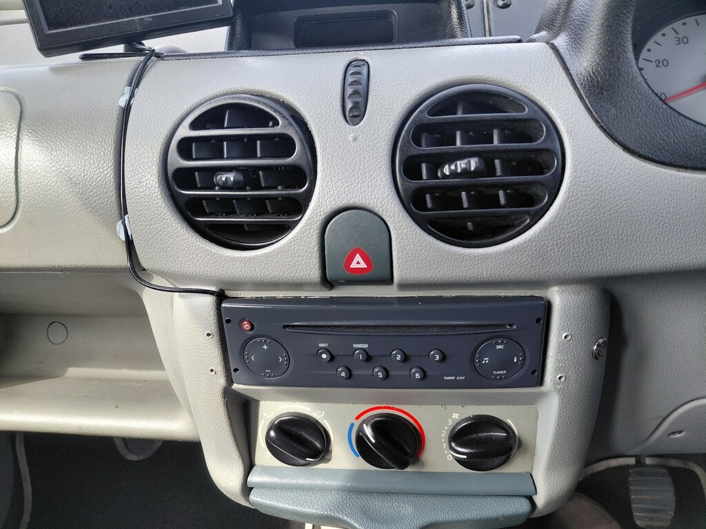 Renault Kangoo 2002 02 Authentique Blue #26