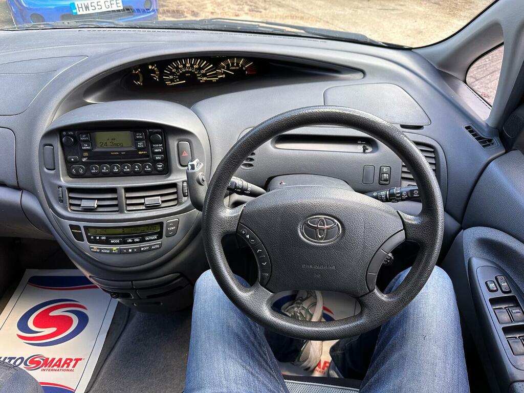 Toyota Previa Previa T2 Vvti Silver #17