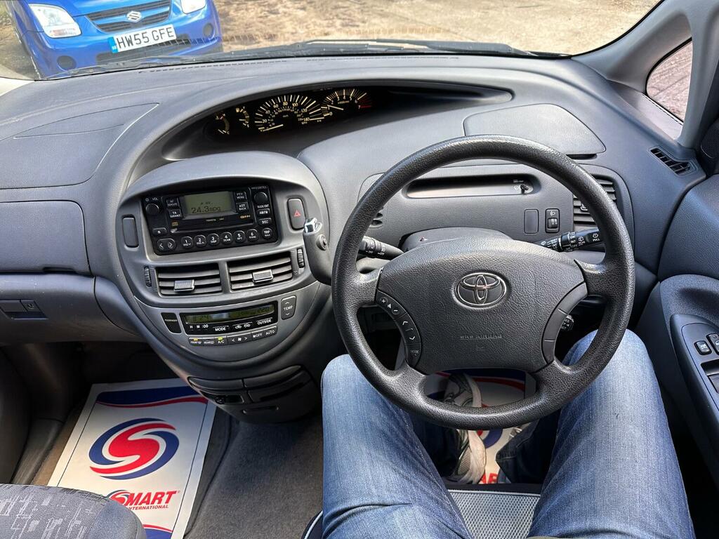 Toyota Previa Previa T2 Vvti Silver #19