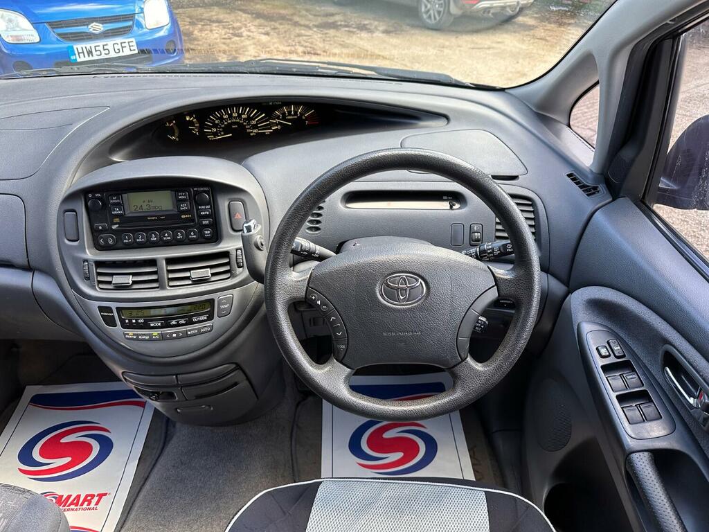 Toyota Previa Previa T2 Vvti Silver #28