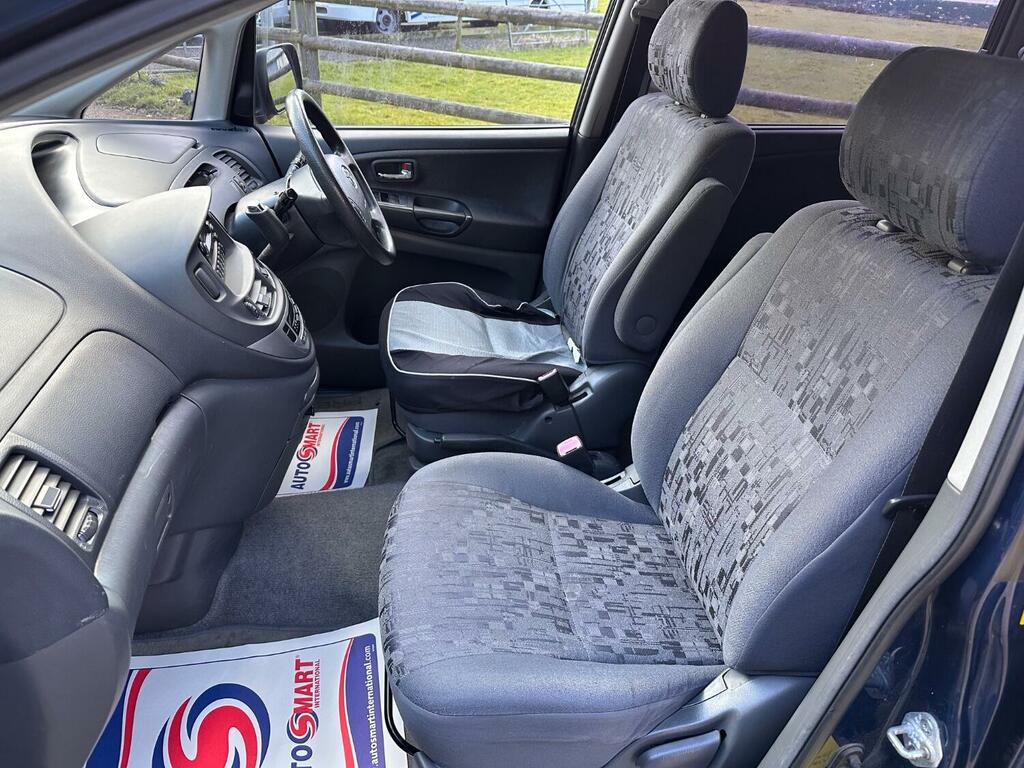 Toyota Previa Previa T2 Vvti Silver #14