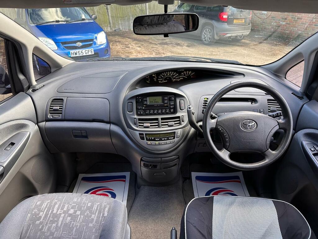 Toyota Previa Previa T2 Vvti Silver #22