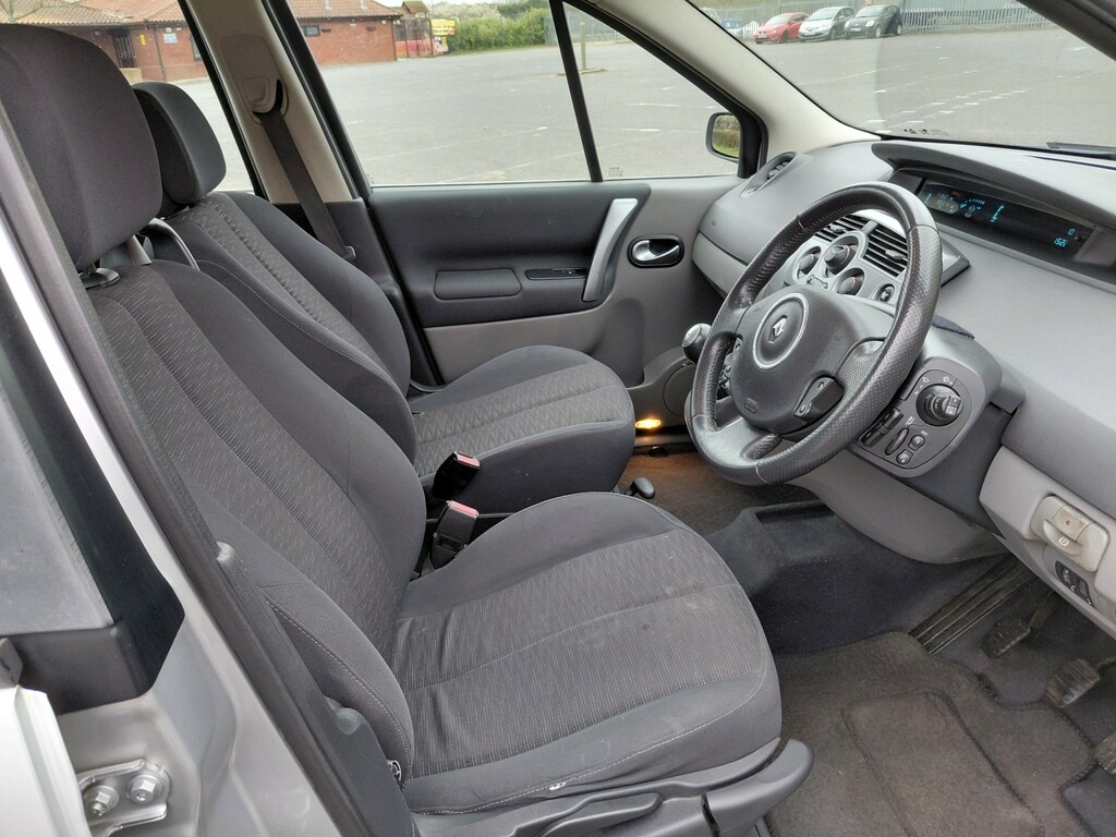 Renault Grand Scenic Dynamique Blue #11
