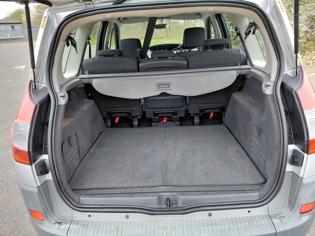 Renault Grand Scenic Dynamique Blue #9