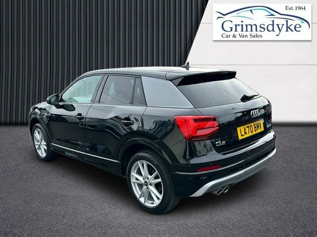 Audi Q2 2020 1.5 Tfsi Cod 35 S Line Suv S Troni Black #5