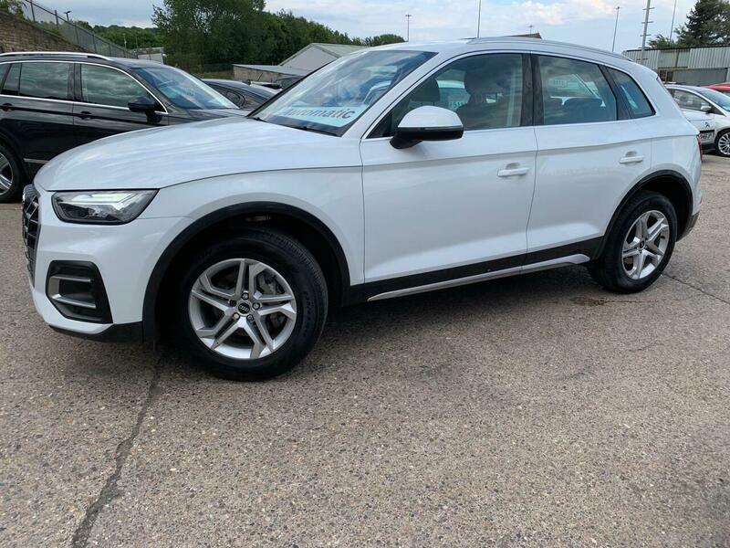 Audi Q5 2.0 Tdi 40 Sport SK71BEO White #5