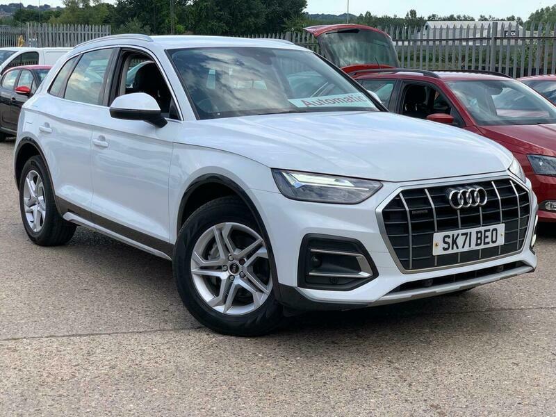 Audi Q5 2.0 Tdi 40 Sport SK71BEO White #2