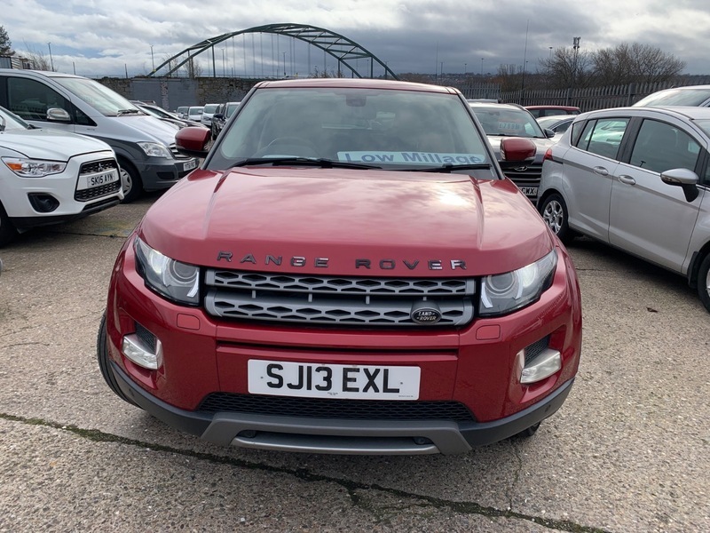 Land Rover Discovery Sport 2.0 Td4 Hse YH66YVB Red #2
