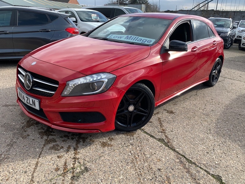 Mercedes-Benz A Class 1.5 A180 Cdi Amg Red #3