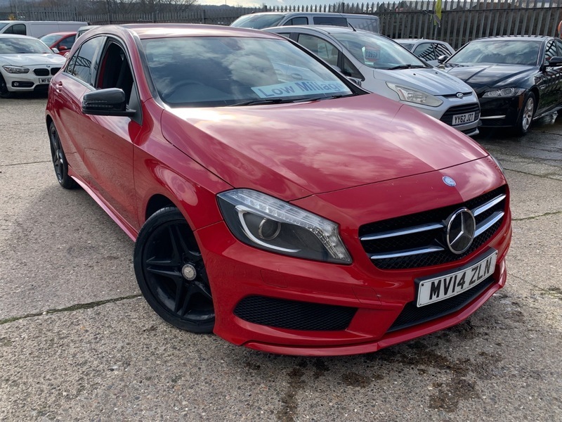 Mercedes-Benz A Class 1.5 A180 Cdi Amg Red