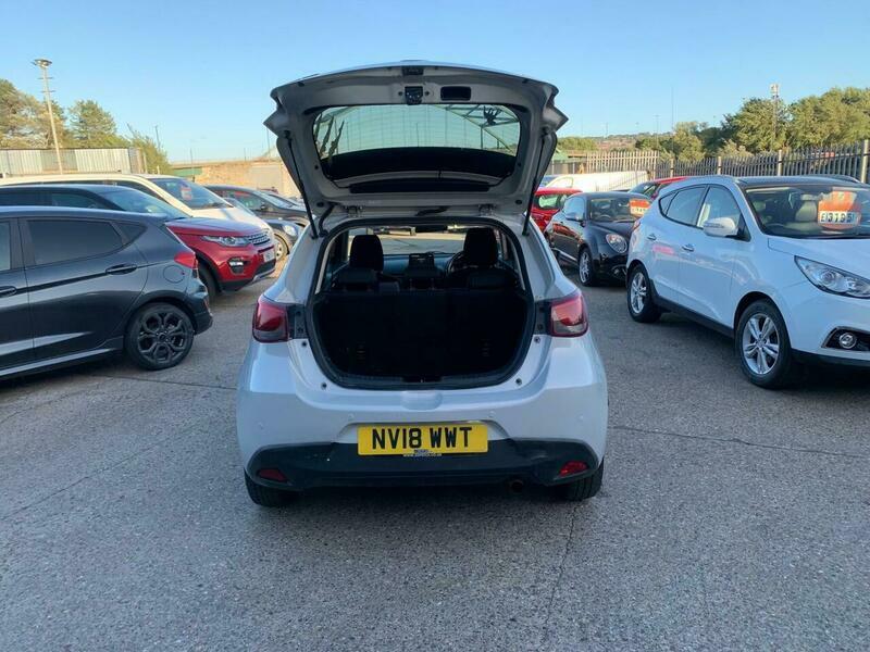 Mazda 2 1.5 Skyactiv-g Sport Black NV18WWT Silver #5