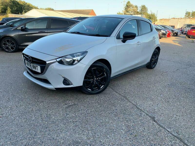 Mazda 2 1.5 Skyactiv-g Sport Black NV18WWT Silver #2