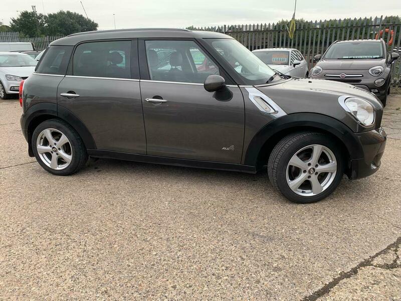 Mini Countryman 2.0 Cooper D Grey #2