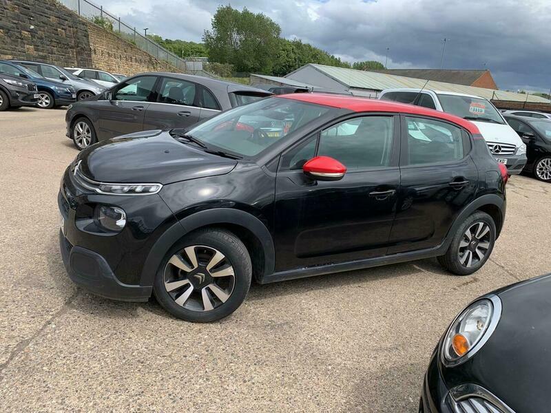 Citroen C3 1.2 Puretech Feel Euro SL67DPF Black #4