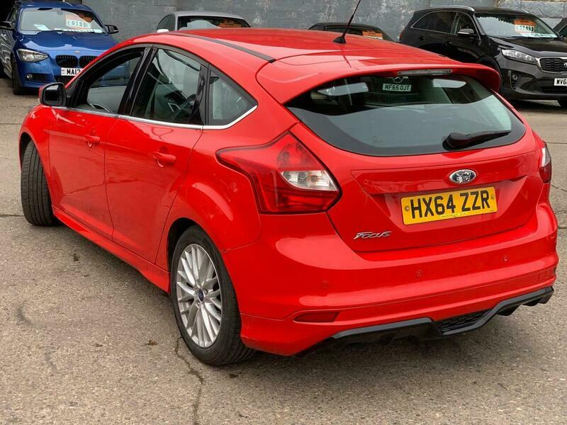 Ford Focus 1.6 Tdci Zetec S HX64ZZR Red #4