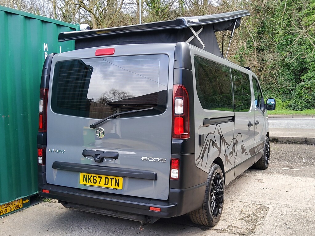 Vauxhall Vivaro Camper Van 1.6 Cdti 2900 Biturbo Ecoflex 201767 NK67DTN Grey #3