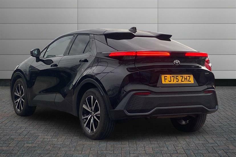 Toyota C-Hr 1.8 Hybrid Design Cvt FJ75ZHZ Black #4