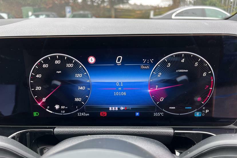 Mercedes-Benz GLA Class 200 Amg Line Executive EK74HAA Black #6