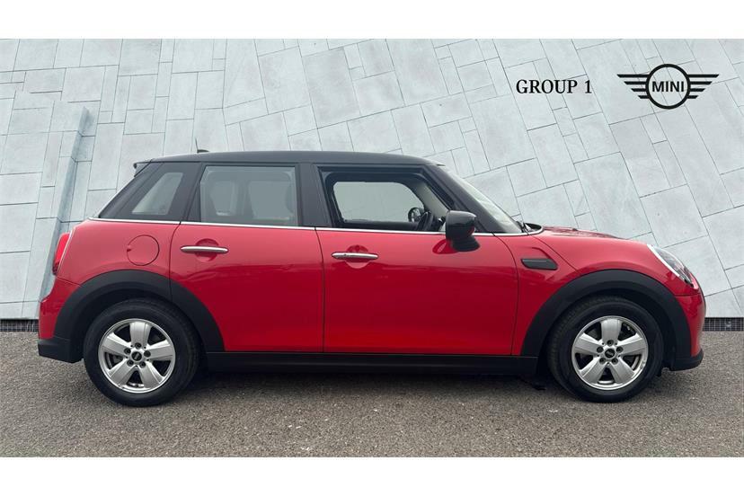 Mini Hatch 1.5 Cooper Classic EF73ZCO Red #3
