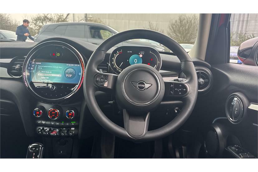 Mini Hatch 1.5 Cooper Classic EF73ZCO Red #5
