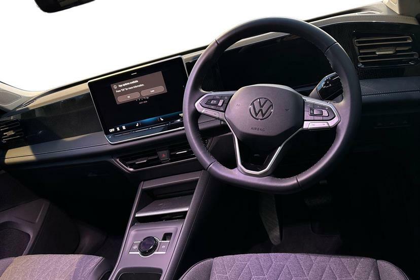 Volkswagen Tiguan 1.5 Etsi 150 Match Dsg EF75CWT Black #6