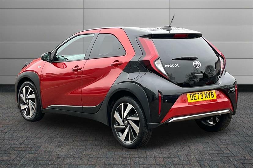 Toyota Aygo X 1.0 Vvt-i Exclusive DE73NVB Black #3