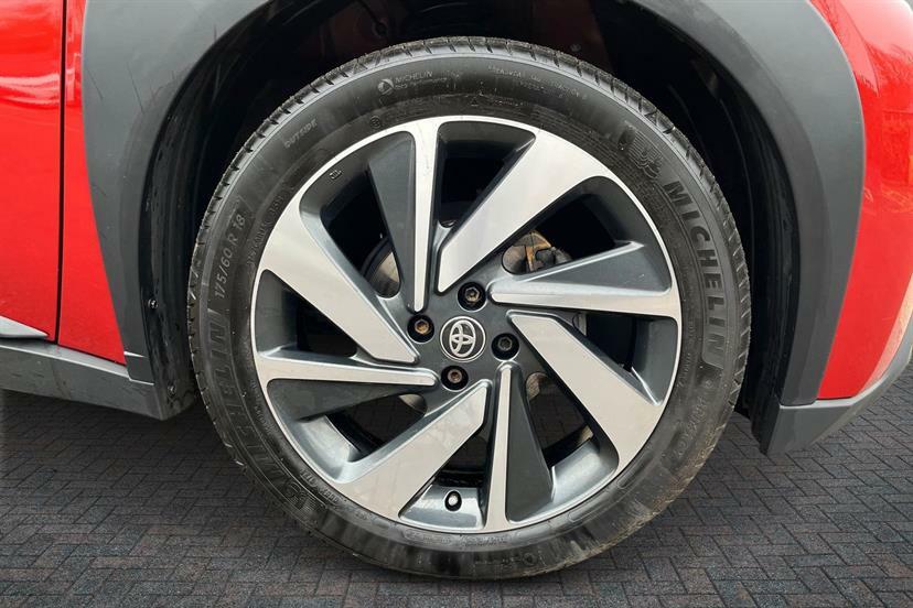 Toyota Aygo X 1.0 Vvt-i Exclusive DE73NVB Black #5