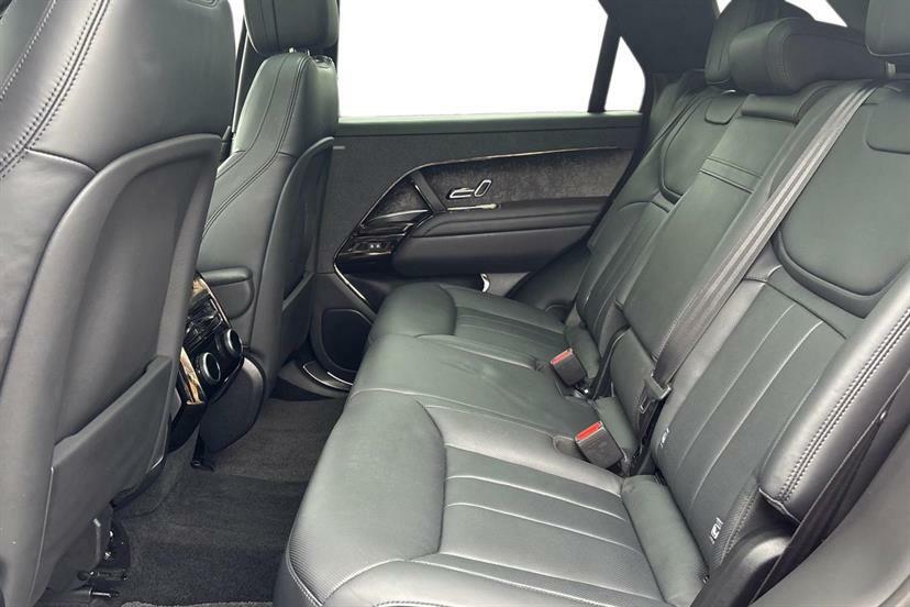 Land Rover Range Rover Sport 3.0 P510e First Edition PE23ZZO Red #4