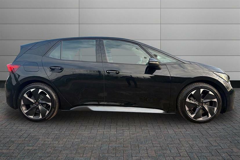 Cupra Born 170Kw E-boost V1 59Kwh Black #4