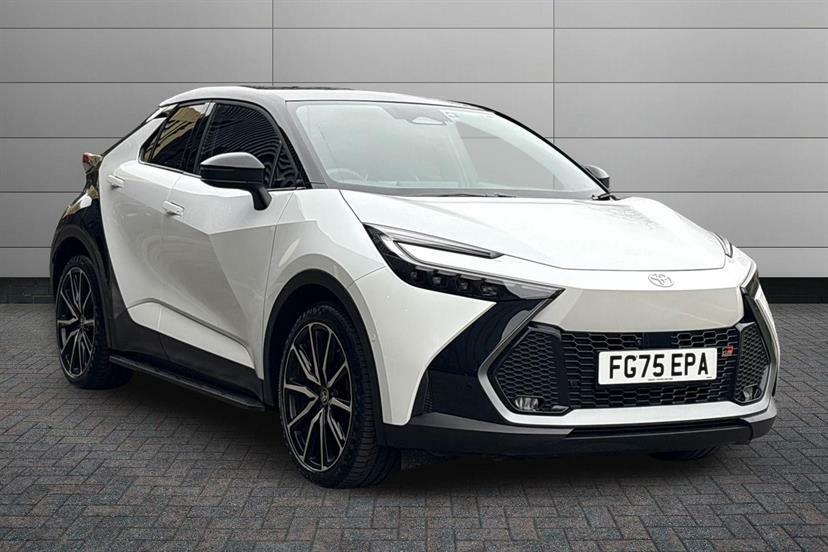 Toyota C-Hr 2.0 Phev Gr Sport Cvt White