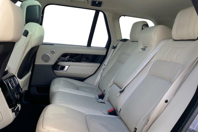 Land Rover Range Rover 3.0 P400 Vogue Se Grey #4